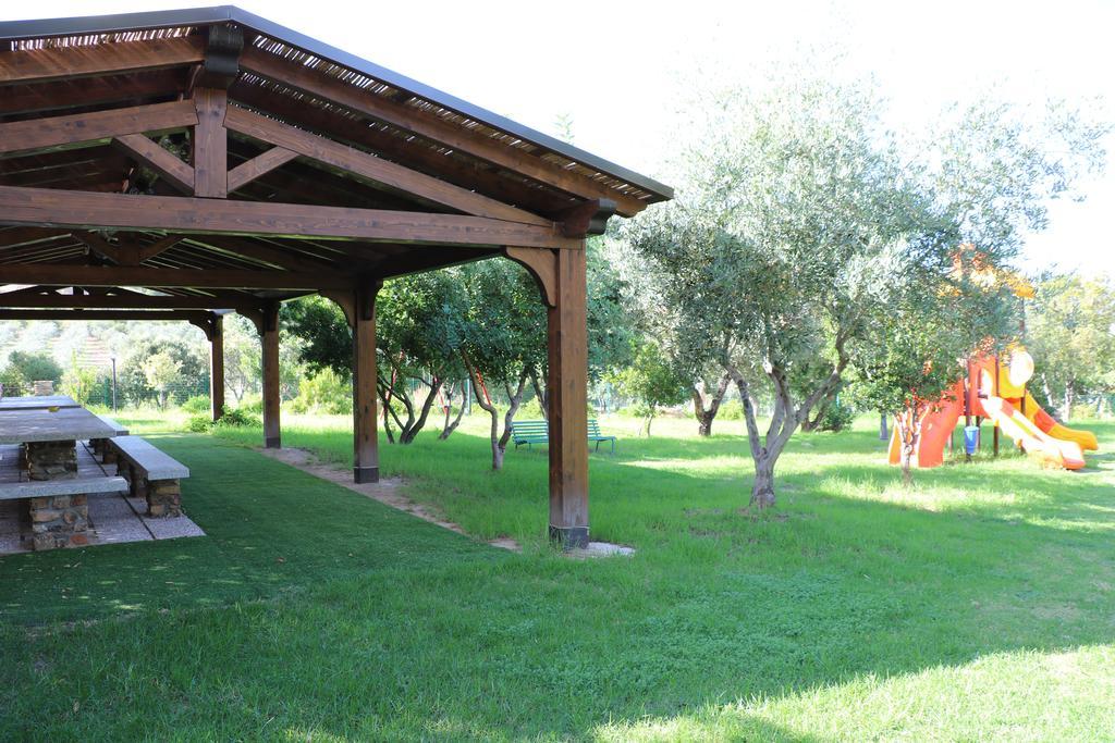 Il Castello Hotel Villaputzu Buitenkant foto