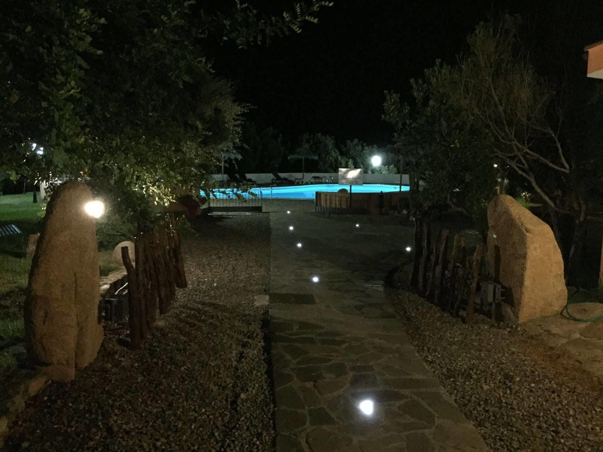Il Castello Hotel Villaputzu Buitenkant foto